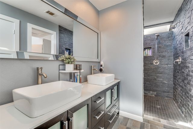 4605 Lester Drive, Dallas, TX 75219