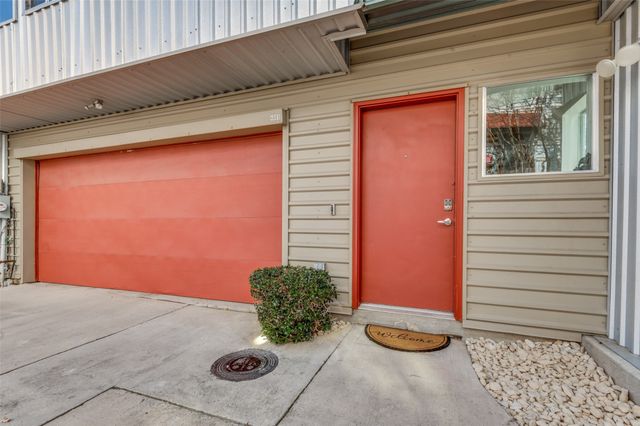 4605 Lester Drive, Dallas, TX 75219