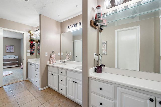 25325 Kody Lane, Purcell, OK 73080