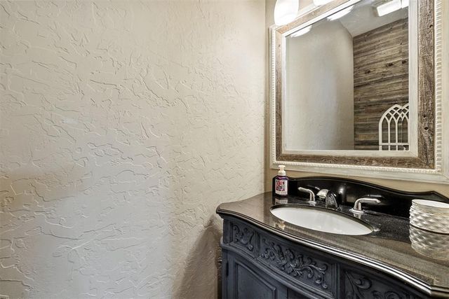 25325 Kody Lane, Purcell, OK 73080