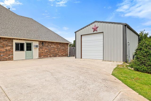 25325 Kody Lane, Purcell, OK 73080