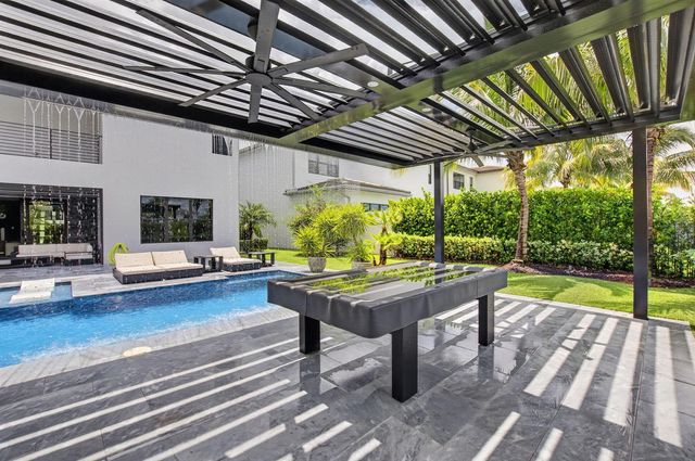 17237 Windy Pointe Lane, Boca Raton, FL 33496