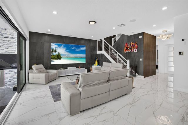 17237 Windy Pointe Lane, Boca Raton, FL 33496