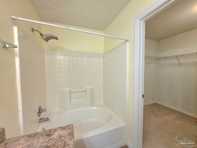 1059 Simpson St, Pensacola, FL 32526