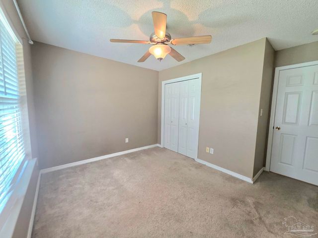 1059 Simpson St, Pensacola, FL 32526