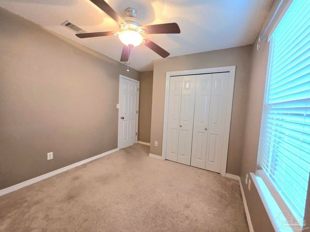 1059 Simpson St, Pensacola, FL 32526