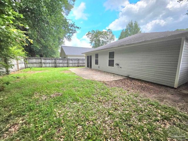 1059 Simpson St, Pensacola, FL 32526