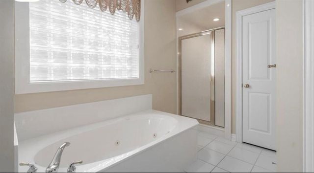 94 E Fairbranch Circle, The Woodlands, TX 77382