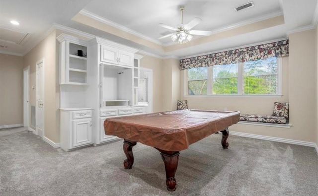 94 E Fairbranch Circle, The Woodlands, TX 77382