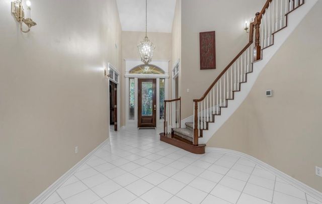 94 E Fairbranch Circle, The Woodlands, TX 77382