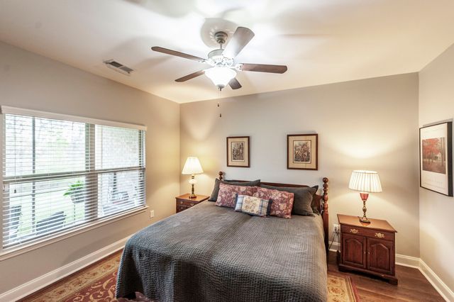 143 Day Star Ct, Gallatin, TN 37066