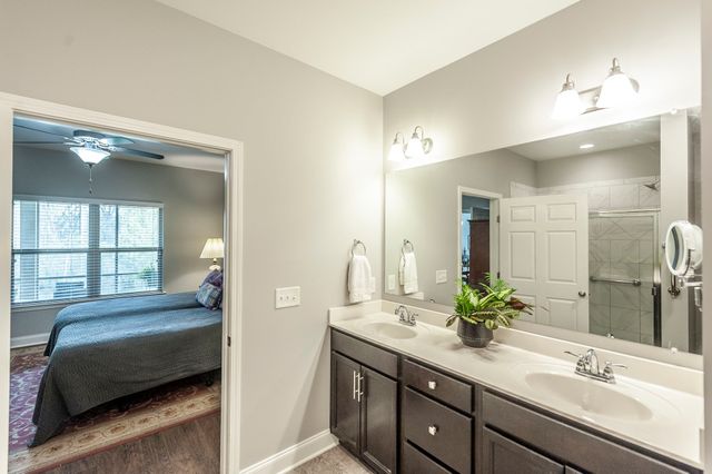 143 Day Star Ct, Gallatin, TN 37066