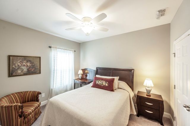 143 Day Star Ct, Gallatin, TN 37066