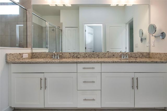 5160 CORAL REEF WAY, Bradenton, FL 34211