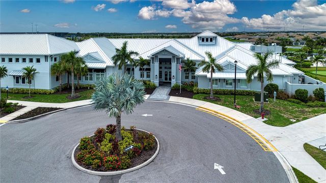 5160 CORAL REEF WAY, Bradenton, FL 34211
