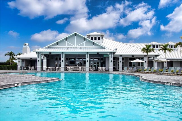 5160 CORAL REEF WAY, Bradenton, FL 34211