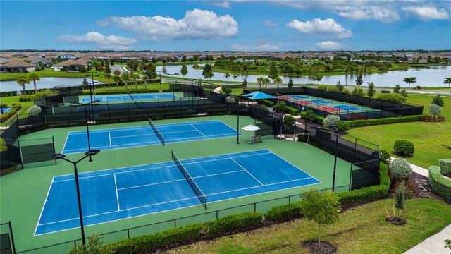 5160 CORAL REEF WAY, Bradenton, FL 34211