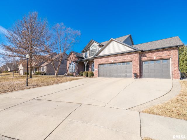 5807 W IVYBRIDGE Place, Peoria, IL 61615