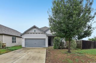 4902 Drovers Path, St Hedwig, TX 78152