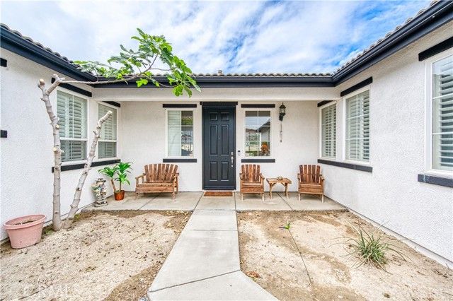 7085 Dove Valley, Eastvale, CA 92880