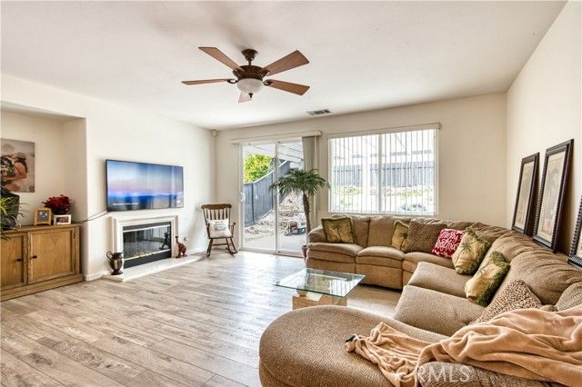 7085 Dove Valley, Eastvale, CA 92880