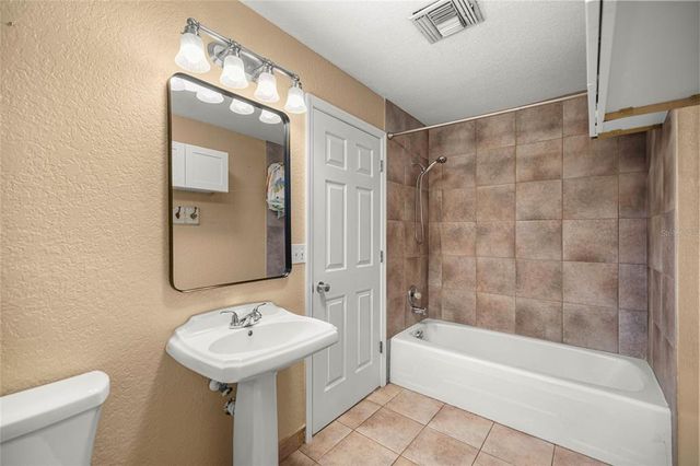 2401 SE 26TH STREET, Ocala, FL 34471
