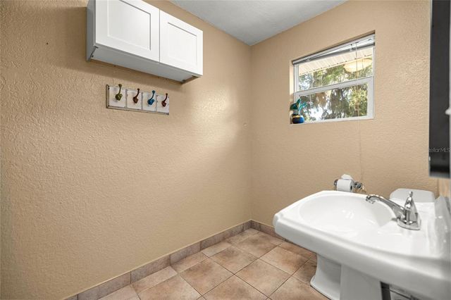 2401 SE 26TH STREET, Ocala, FL 34471