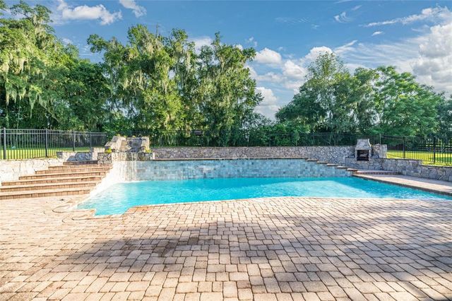 2401 SE 26TH STREET, Ocala, FL 34471