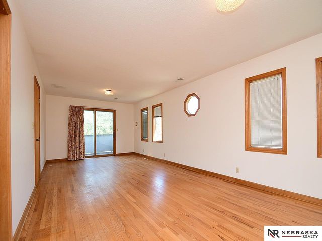 6006 S 25th Street, Lincoln, NE 68512