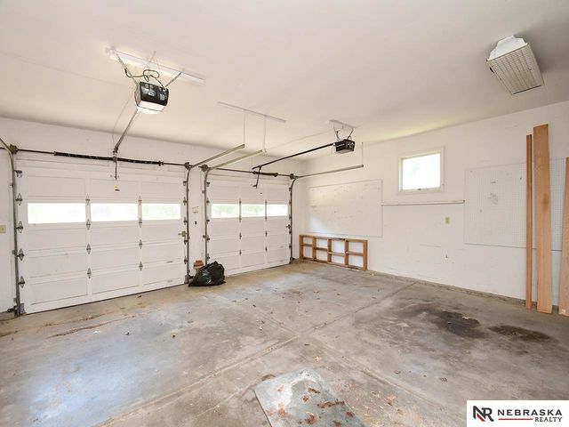 6006 S 25th Street, Lincoln, NE 68512