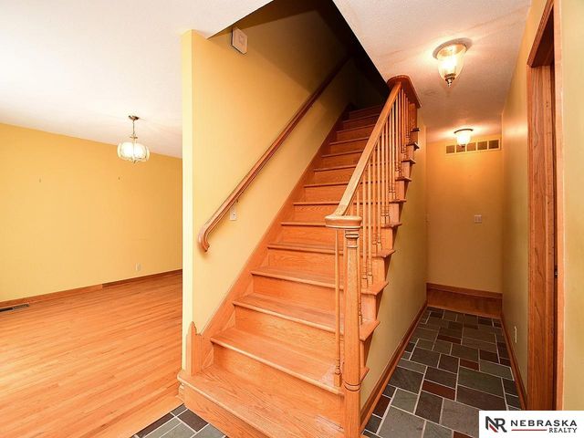 6006 S 25th Street, Lincoln, NE 68512