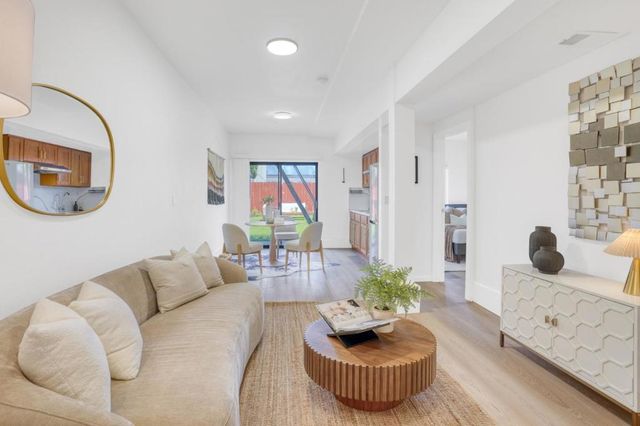 1630 Oakdale Avenue, San Francisco, CA 94124