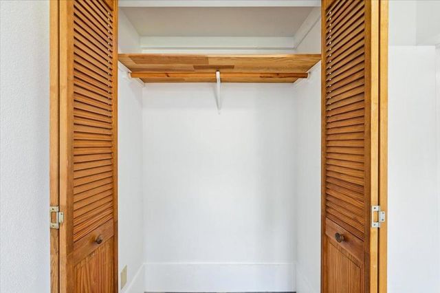 1630 Oakdale Avenue, San Francisco, CA 94124