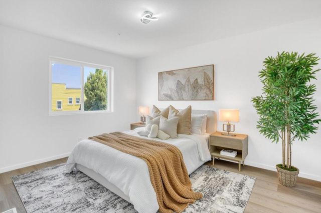 1630 Oakdale Avenue, San Francisco, CA 94124