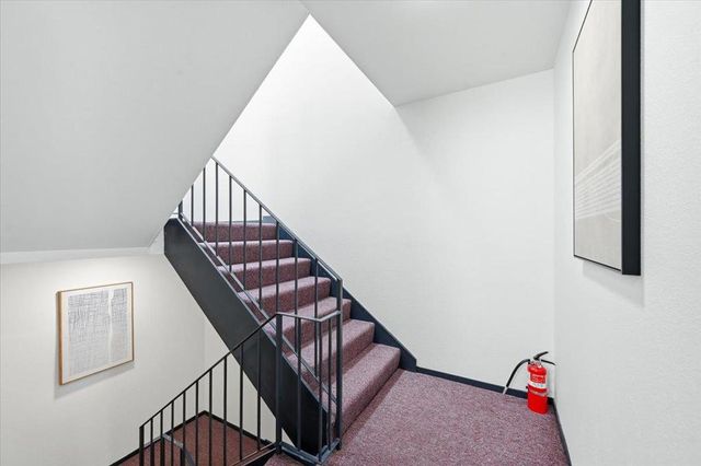 1630 Oakdale Avenue, San Francisco, CA 94124