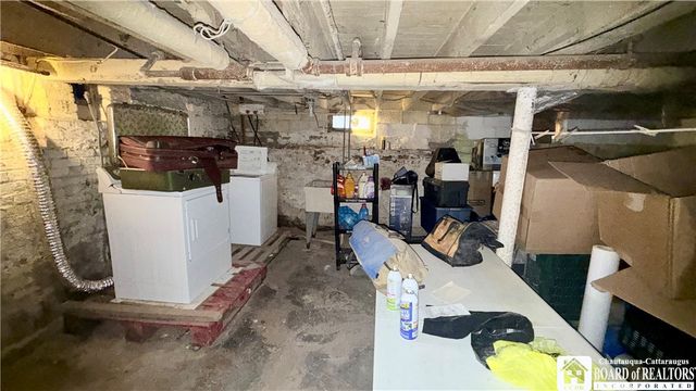 261 West Lake Shore Drive, Dunkirk, NY 14048