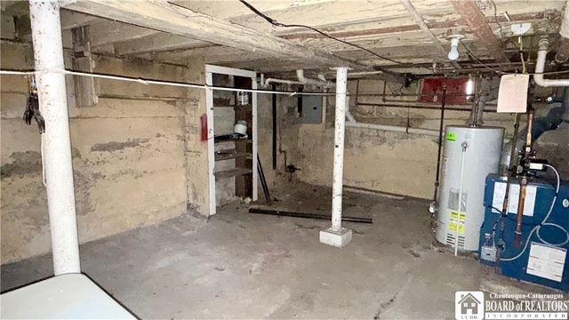 261 West Lake Shore Drive, Dunkirk, NY 14048