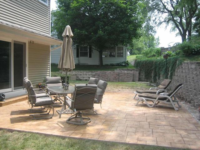 15429 W Mayflower COURT, New Berlin, WI 53151