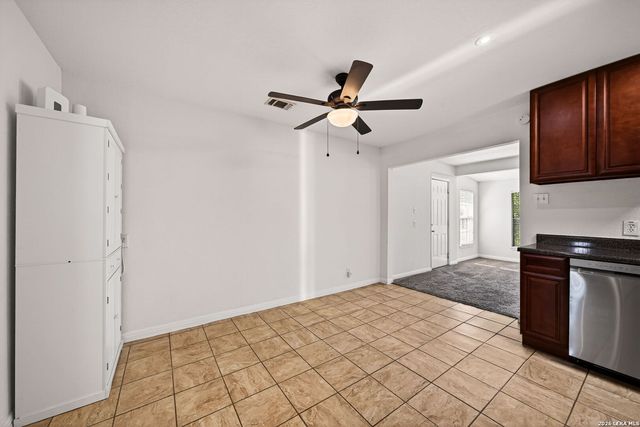 486 Hialeah, San Antonio, TX 78218