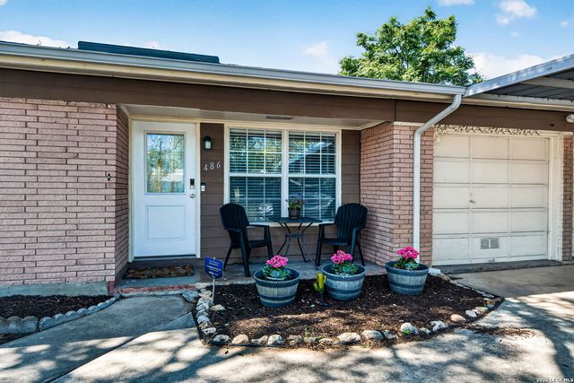 486 Hialeah, San Antonio, TX 78218