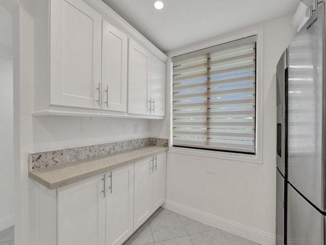 6169 BALBOA Circle 306, Boca Raton, FL 33433