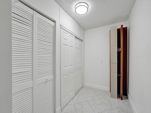 6169 BALBOA Circle 306, Boca Raton, FL 33433
