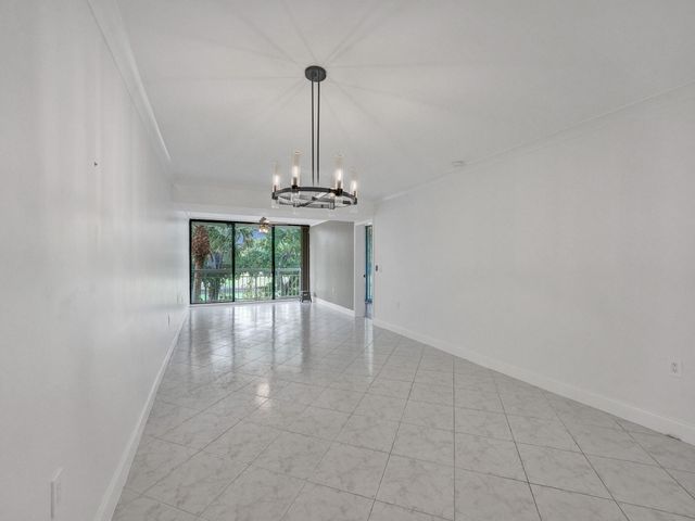 6169 BALBOA Circle 306, Boca Raton, FL 33433