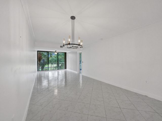 6169 BALBOA Circle 306, Boca Raton, FL 33433