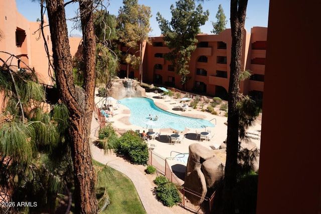 4303 E CACTUS Road 403, Phoenix, AZ 85032