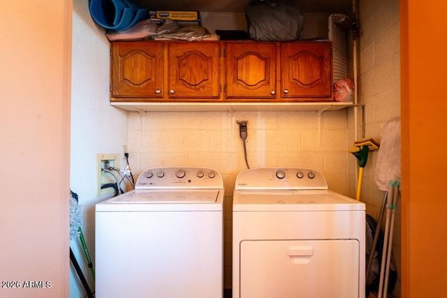 4303 E CACTUS Road 403, Phoenix, AZ 85032