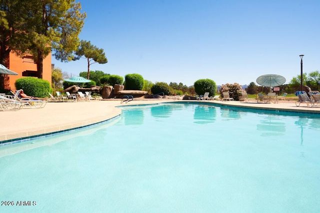 4303 E CACTUS Road 403, Phoenix, AZ 85032