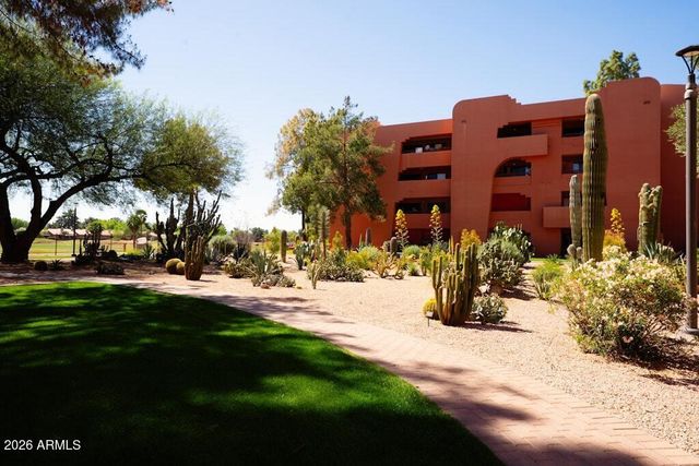 4303 E CACTUS Road 403, Phoenix, AZ 85032