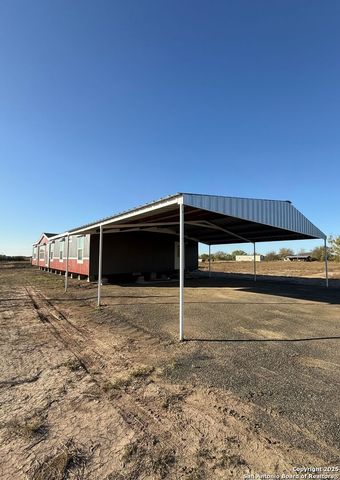 20 N Penney Lane, Knippa, TX 78870