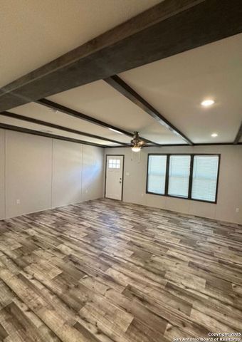 20 N Penney Lane, Knippa, TX 78870